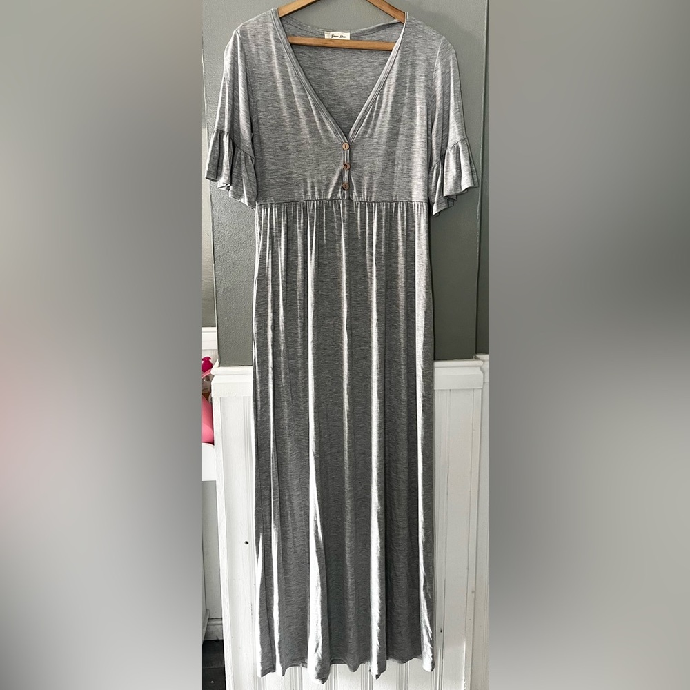 Beeson River Gray Maternity Maxi Dress w/ Button Front  Size Large Style: D3697